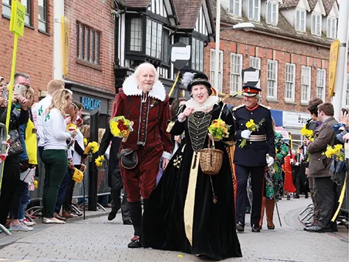 Shakespeare's Birthday Celebrations (Stratford-upon-Avon) Minibus Hire